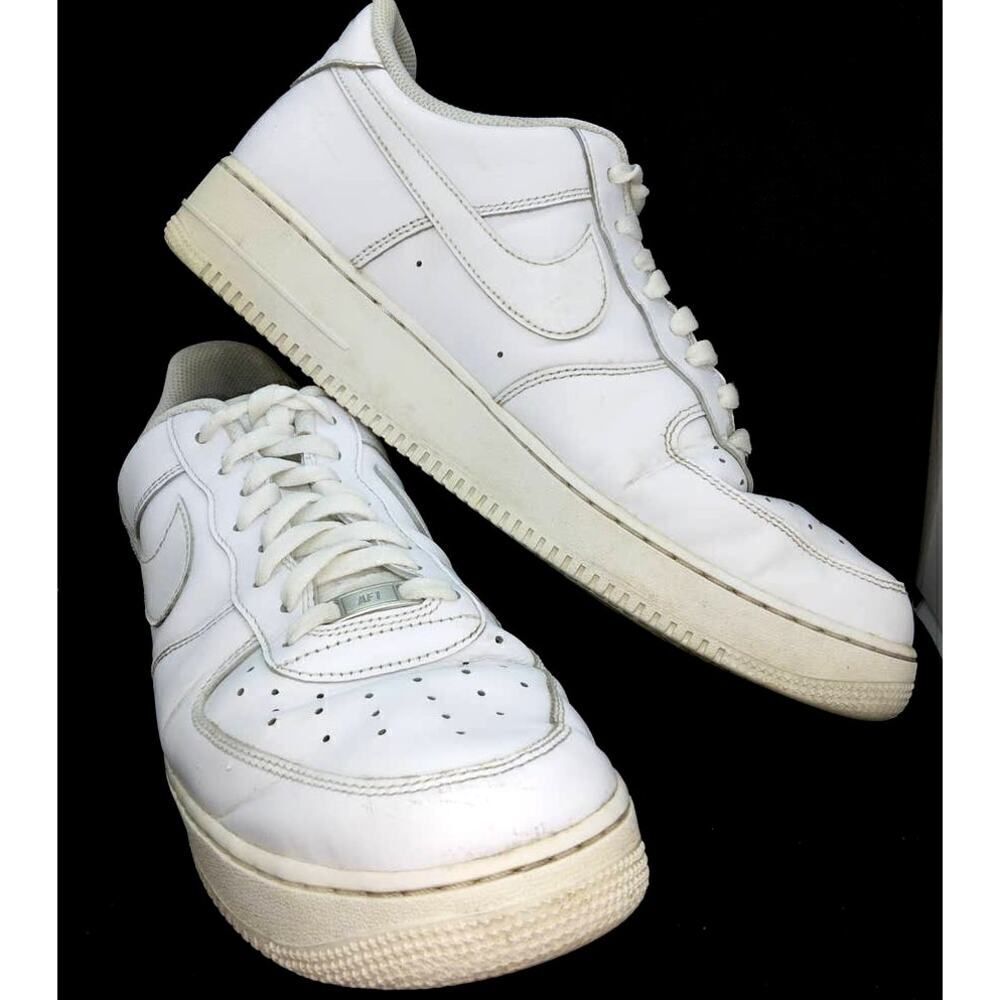 Nike Air Force 1 Men's Pre-owned Low Top Triple White Sneakers - sz. 13